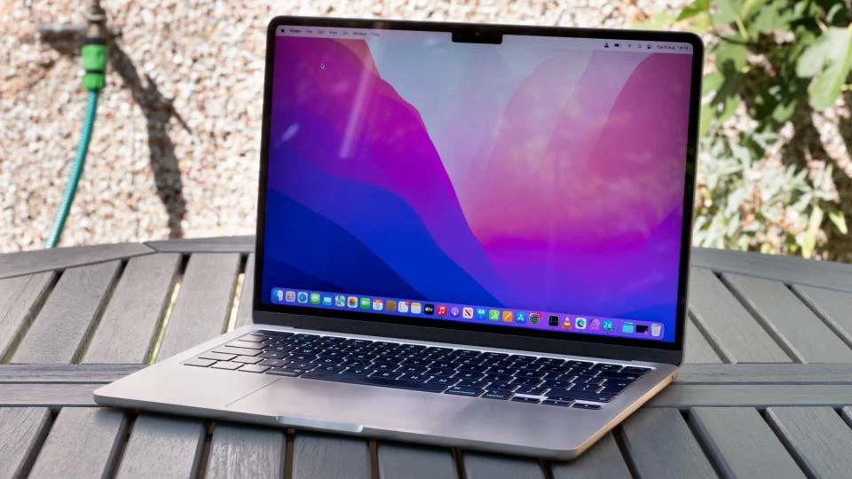 Macbook 2022
